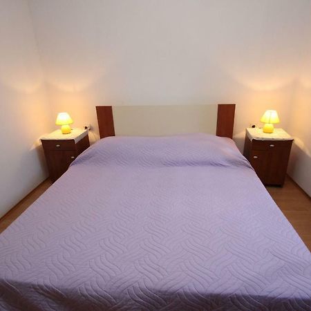 Apartment Sasa Bozac Porec Exterior photo